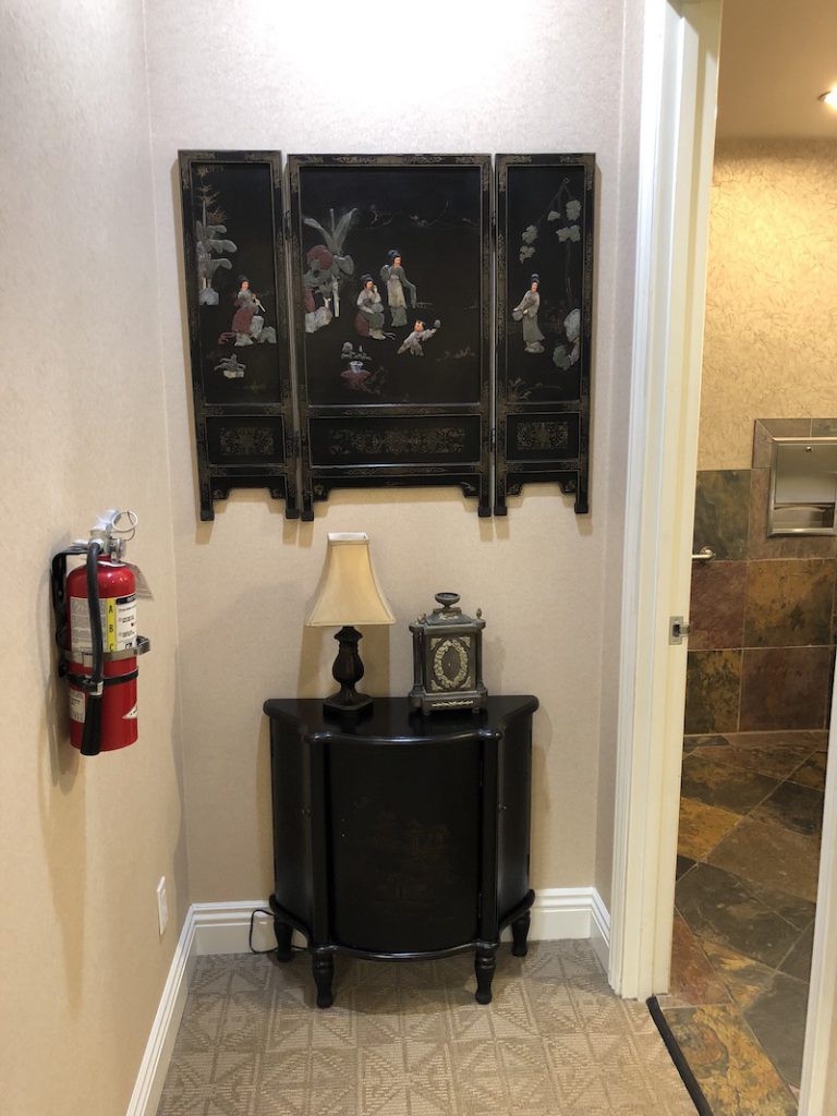 office tour photo